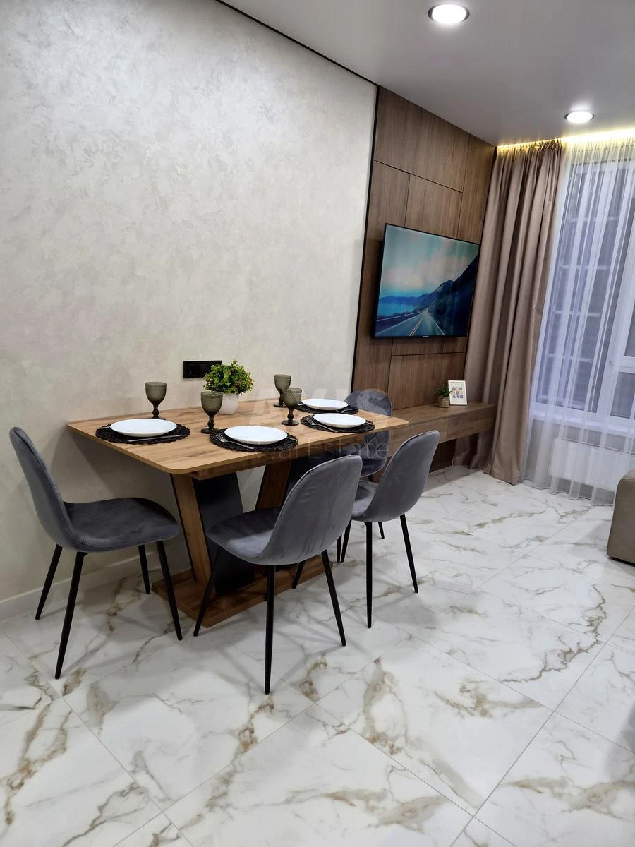 1k apartment vul. Oleksandra Olesja 17А682051