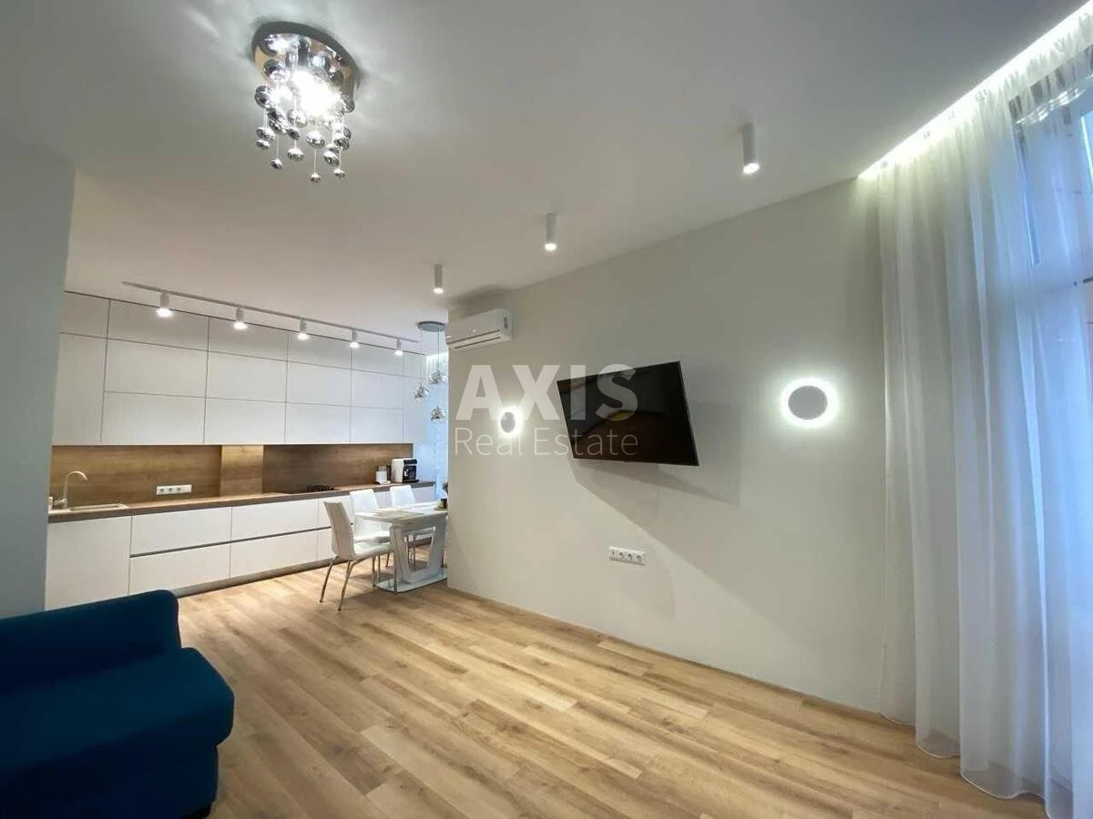 2k apartment vul. Radystiv 32709612
