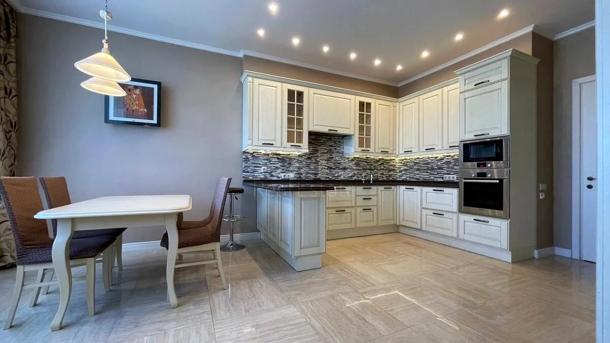 3k apartment vul. Antonovycha 72701911