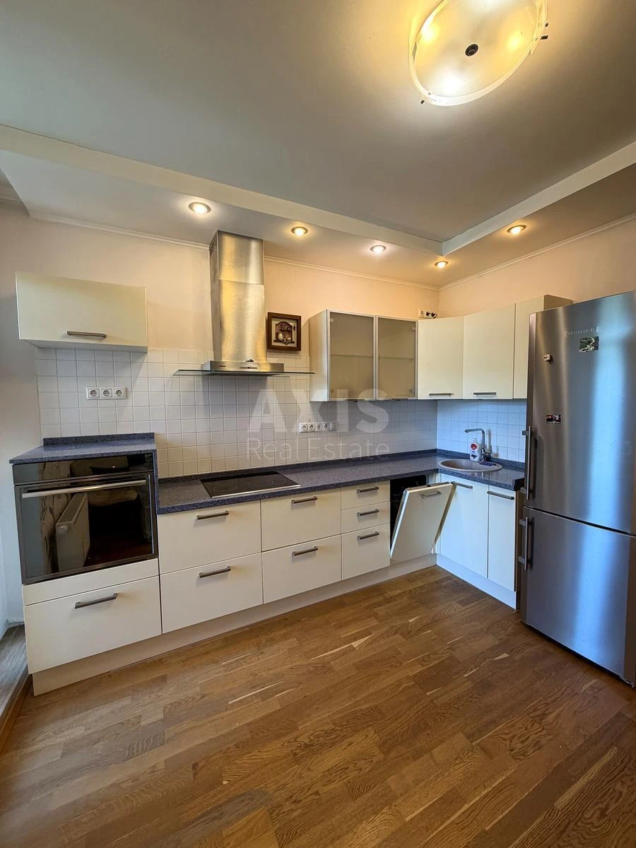1k apartment vul. Regeneratorna 4, корп. к68627