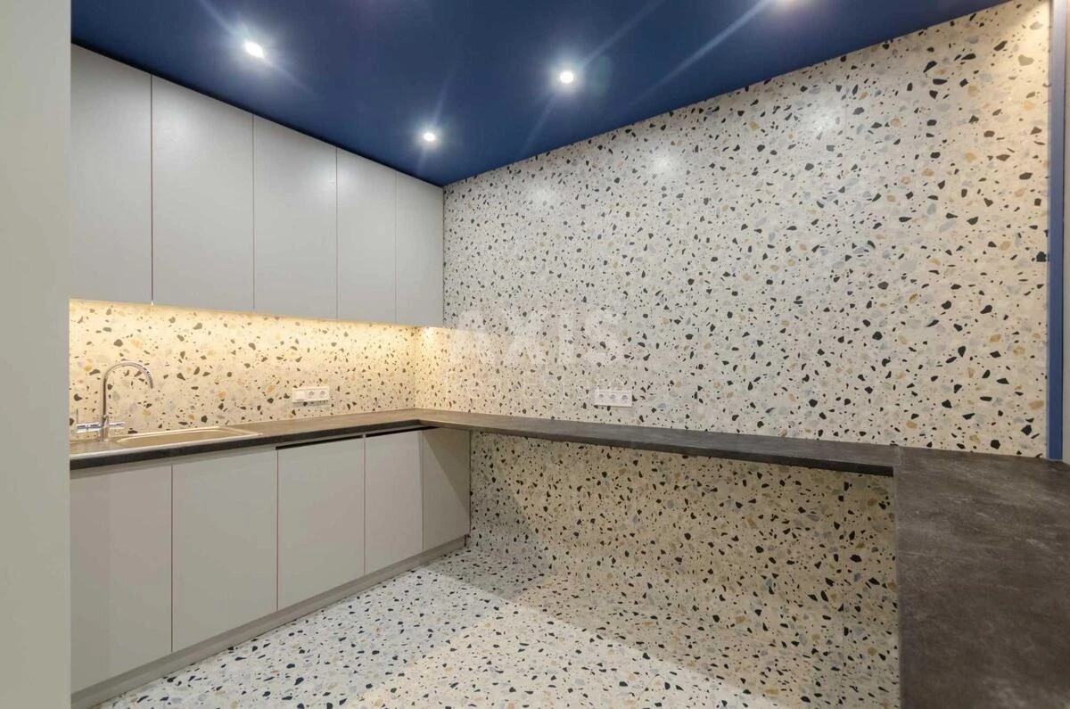 Офис ул. Михаила Бойчука 41, 145м26700817