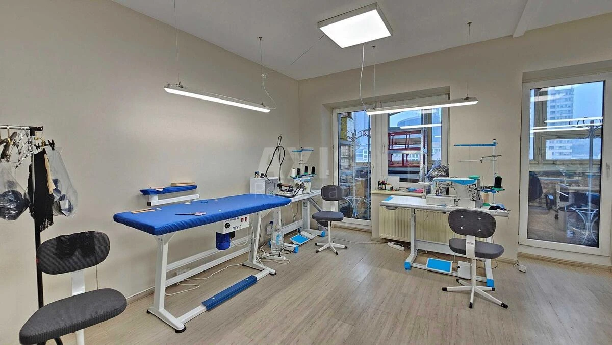 Office vul. Velyka Vasyl'kivs'ka 9/2, 160m267339