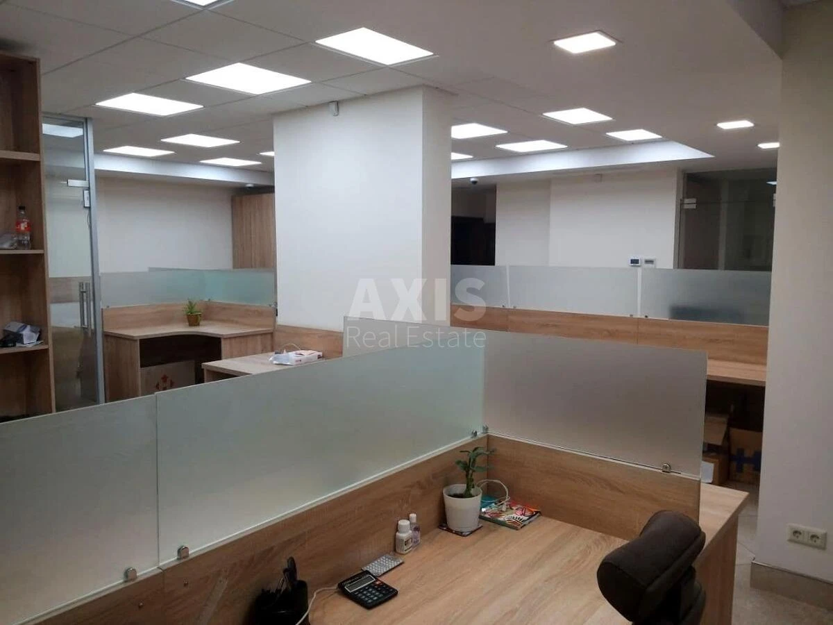Office vul. Bogdanivs'ka 7А, 101m2658630