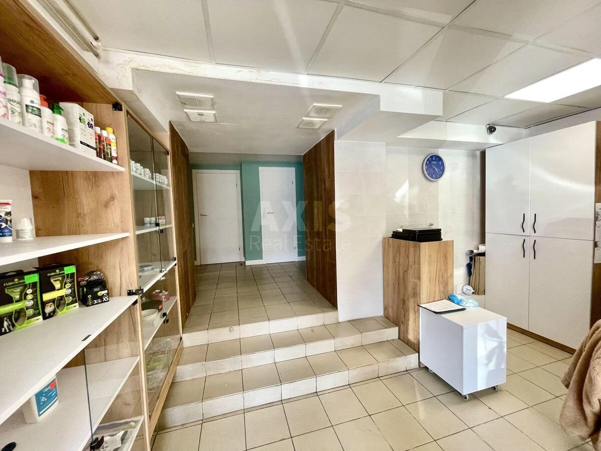 Trade object pr-t Lobanovs'kogo 4, 220m2694573