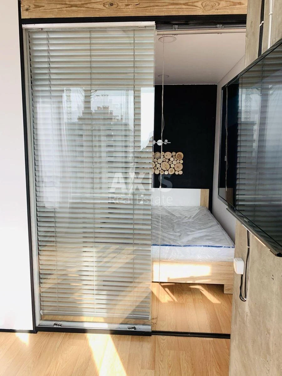 1k apartment vul. Mezhova 1468341