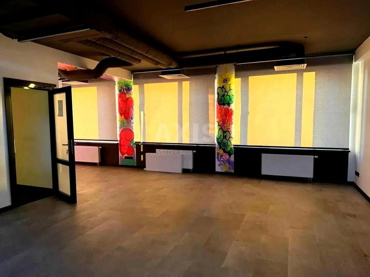 Office vul. Saksagans'kogo 53/80, 561m2678808