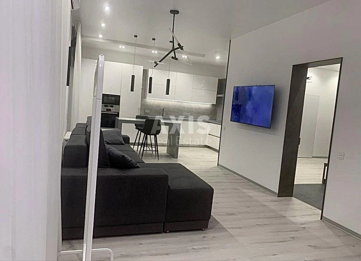 1k apartment vul. Vasylya Tyutyunnyka 28А598031