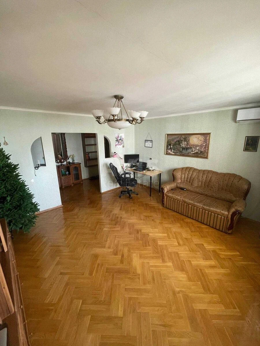 3k apartment vul. Levka Lukyanenka 13А695425