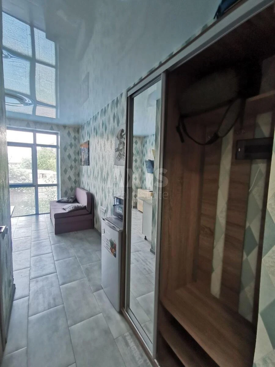 1k apartment vul. Zaliznychna 32648560