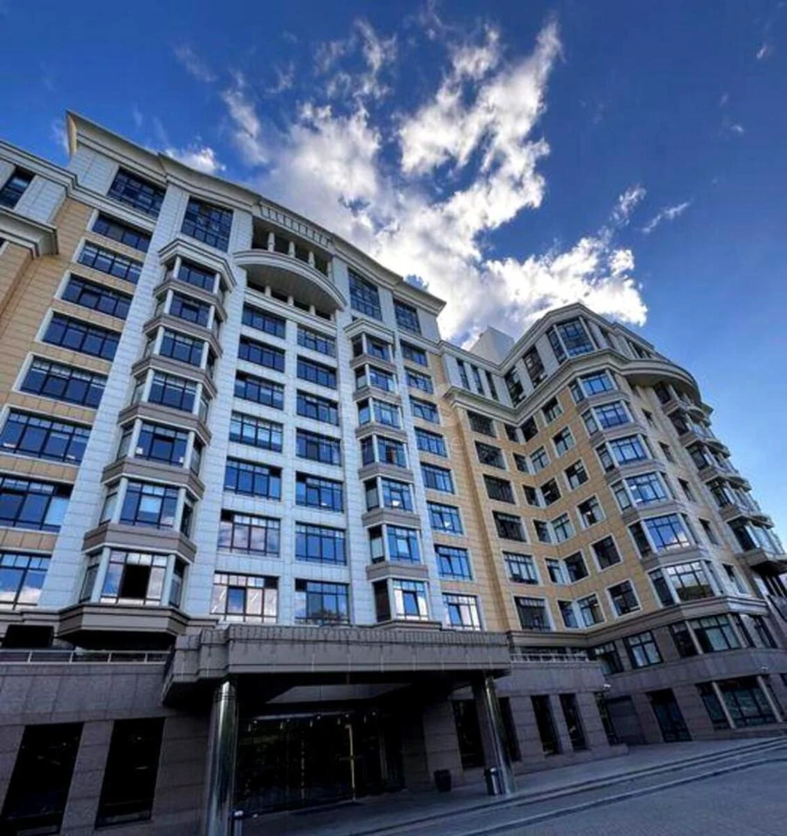 Office vul. Grushevs'kogo Myhajla 9Б, 510m2