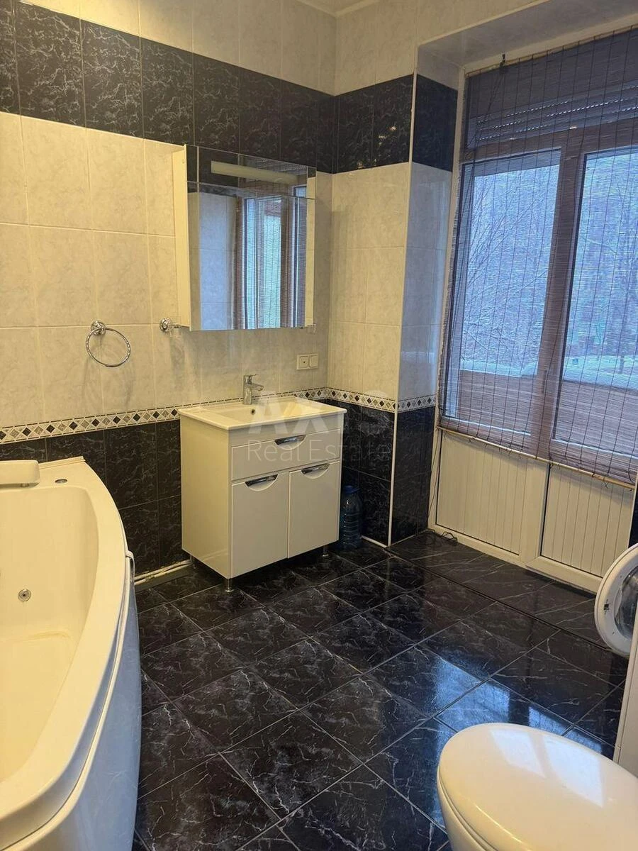 2k apartment vul. Hreshhatyk 15643069