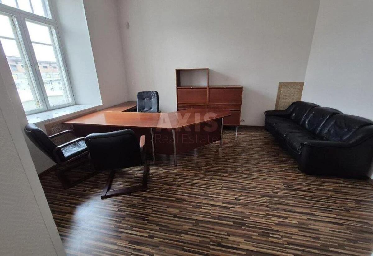 Офис ул. Костельная 8, 110м251140