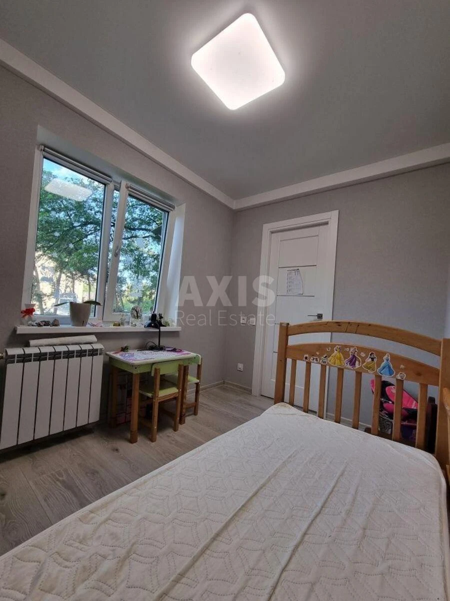 4k apartment vul. Ronalda Reyhana 206560811