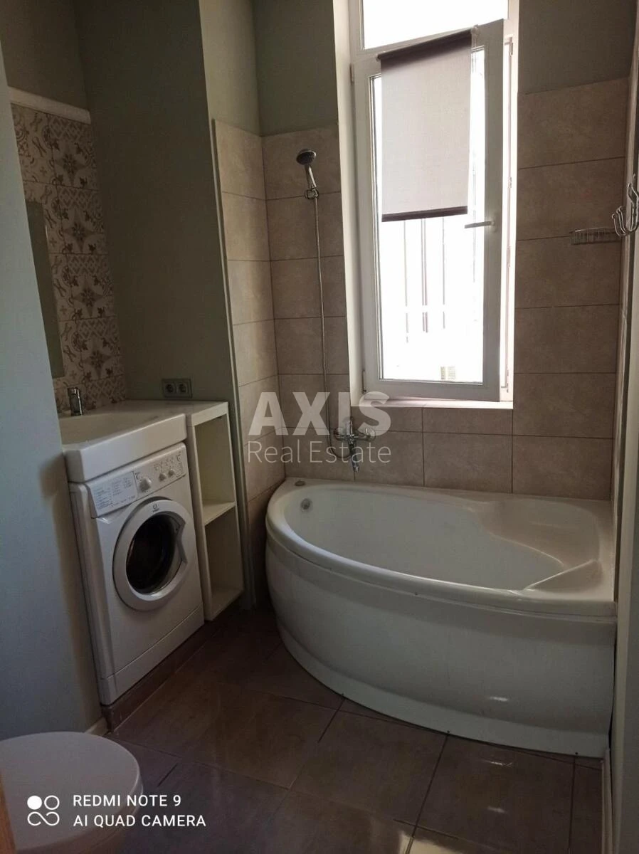 2k apartment vul. Nagirna 16660396