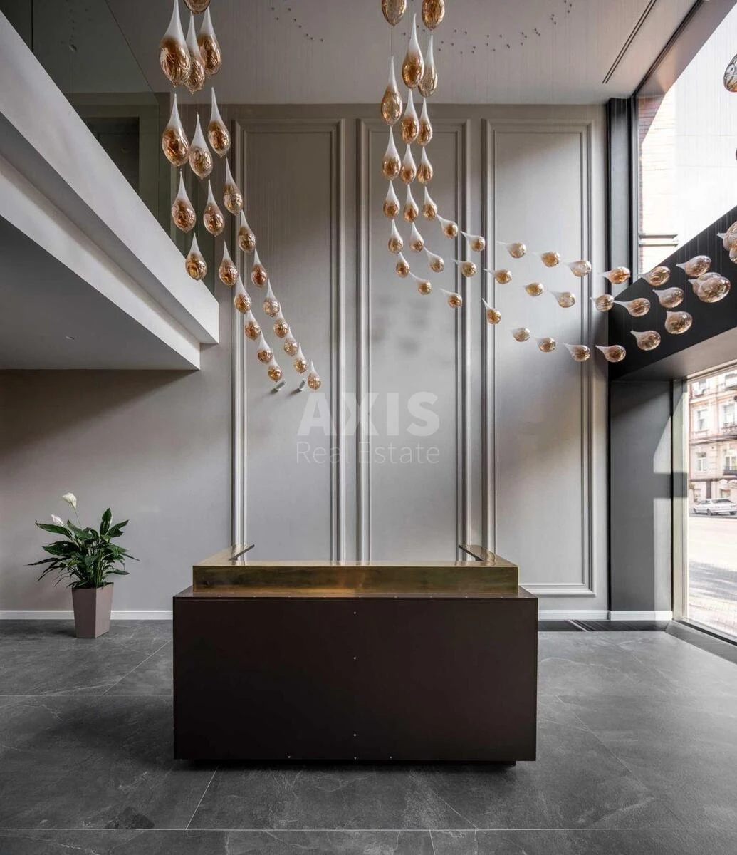 Office vul. Saksagans'kogo 53/80, 241m26567012