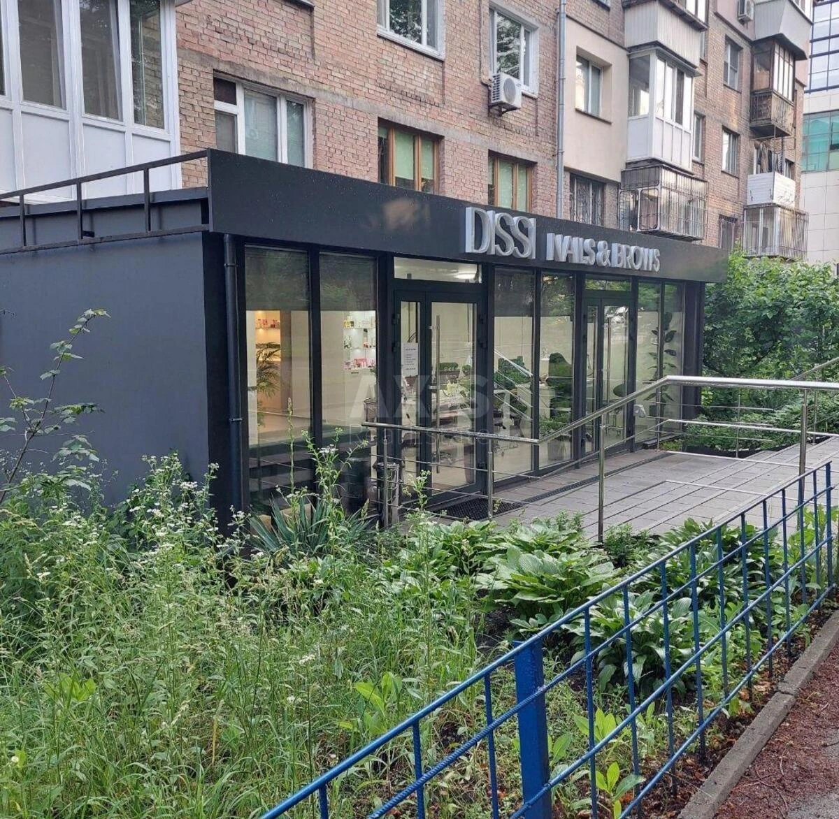 Объект торговли ул. Неманская 2, 54м2657022