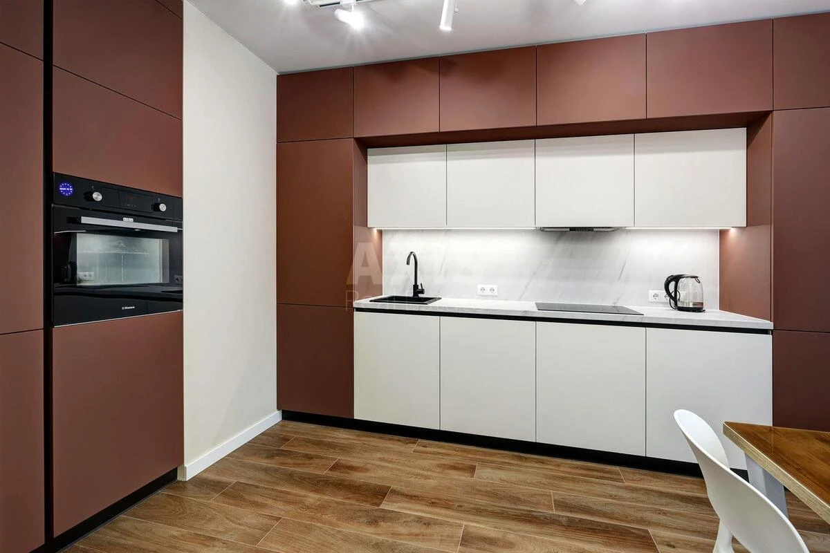 2k apartment vul. Sverstjuka Jevgena 6Д67275