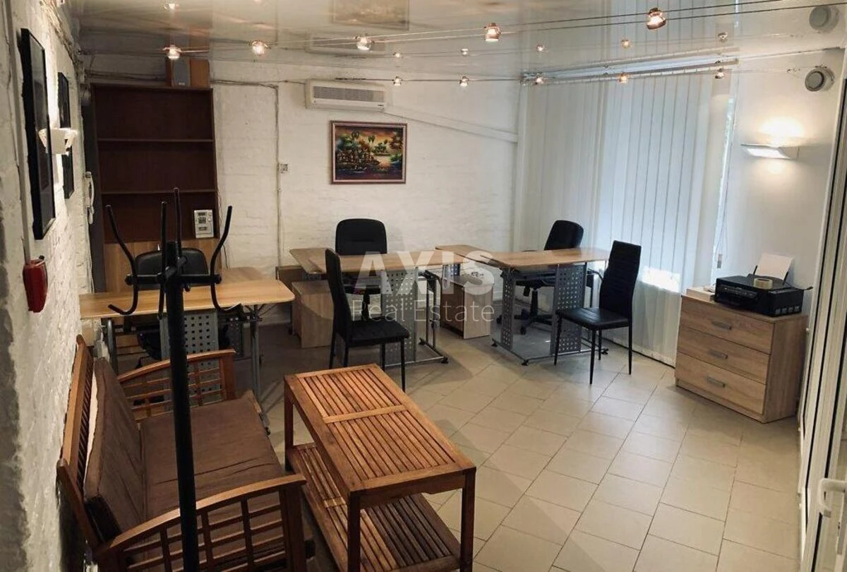 Office vul. Turgenjevs'ka 48/13, 32m250643