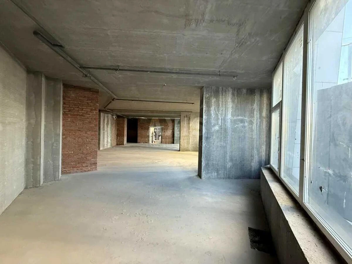 Trade object pr-t Berestejskij 11, 150m2657184