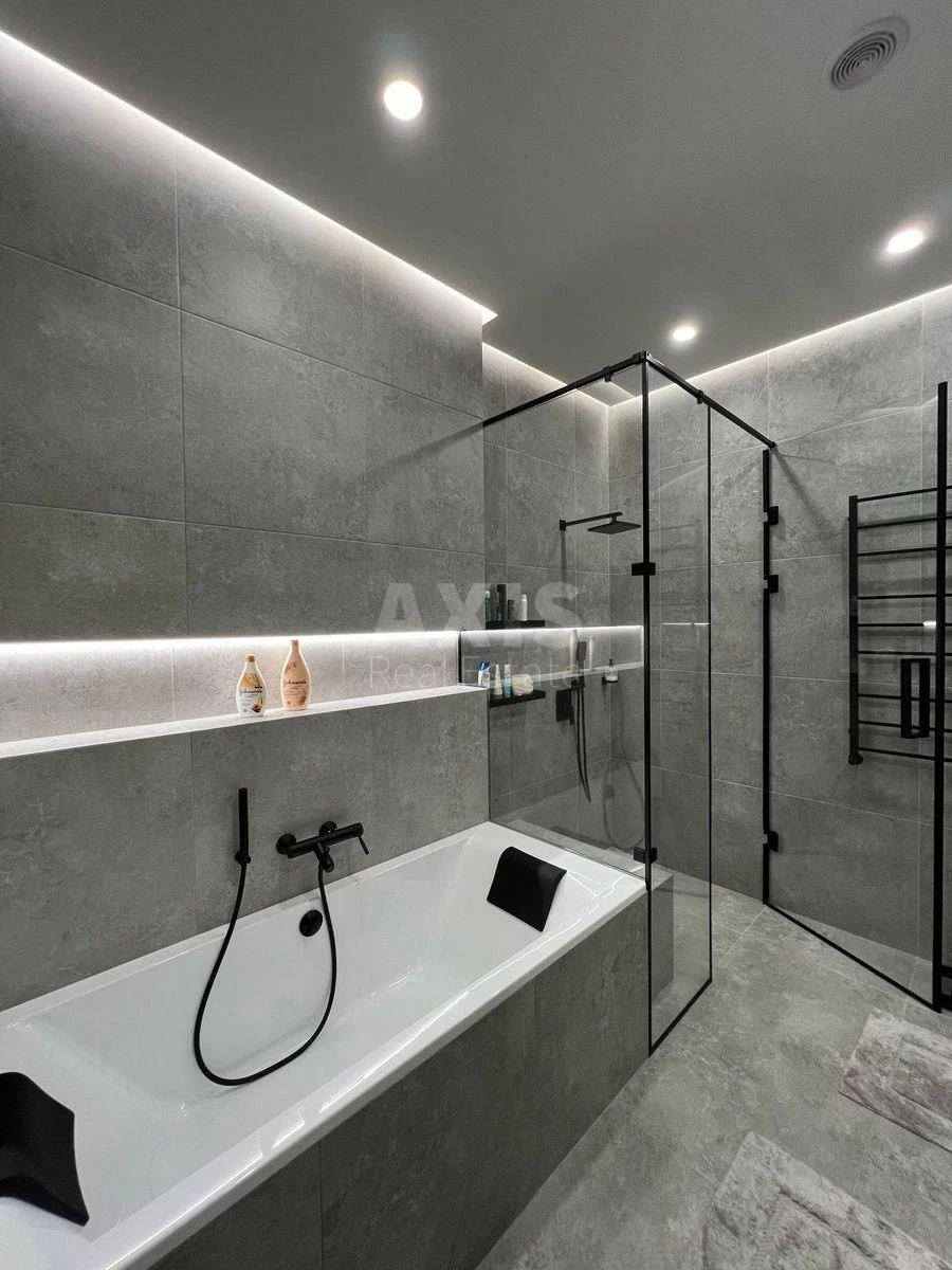 Дoм ул. Богатырская, 432м2, город Киев509485