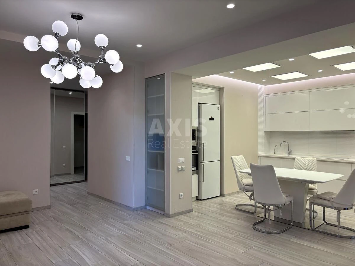 3k apartment vul. Glybochyc'ka 32В67996