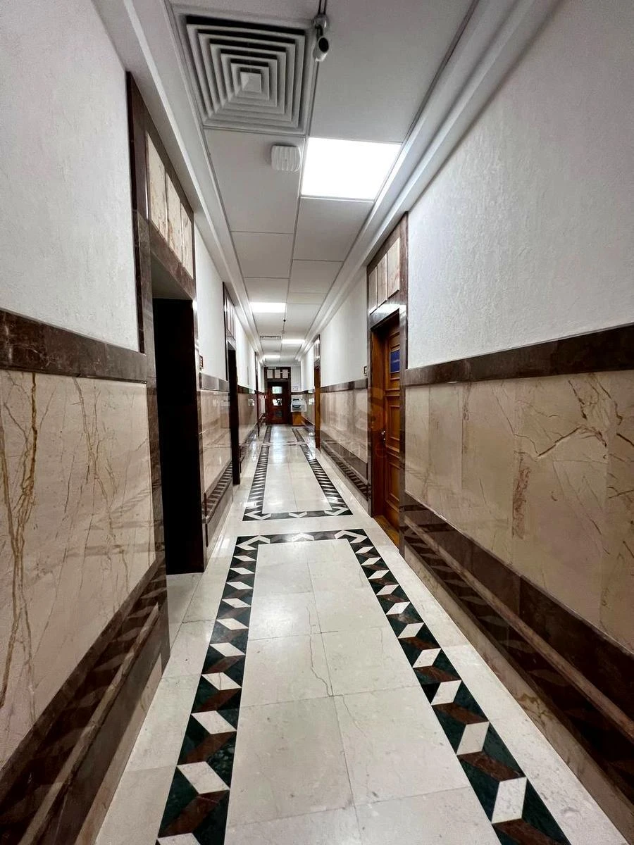 Office vul. Kostjantynivs'ka 32Б, 1000m2692411