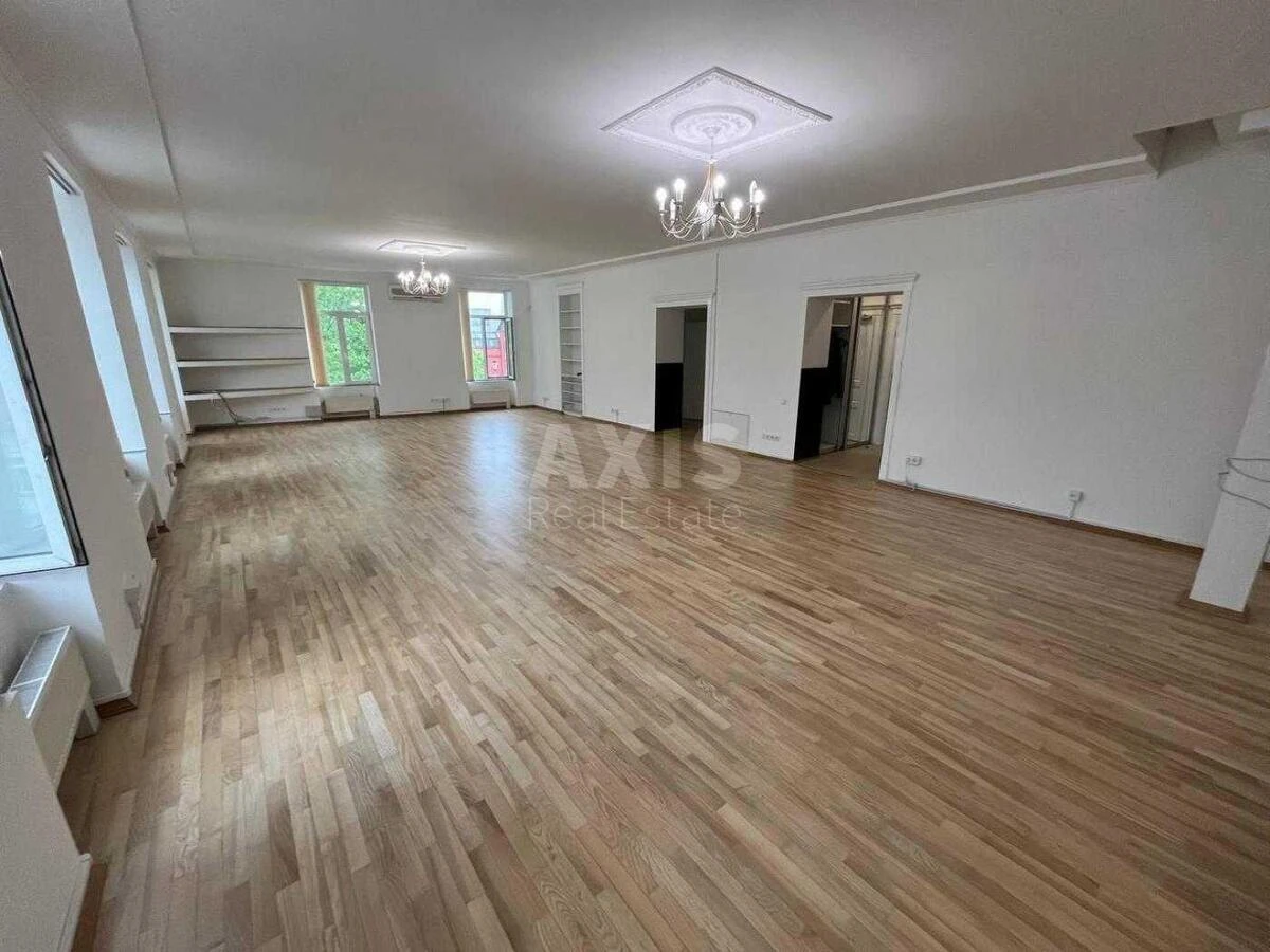 Office prov. Shevchenka 13/21, 210m2692720