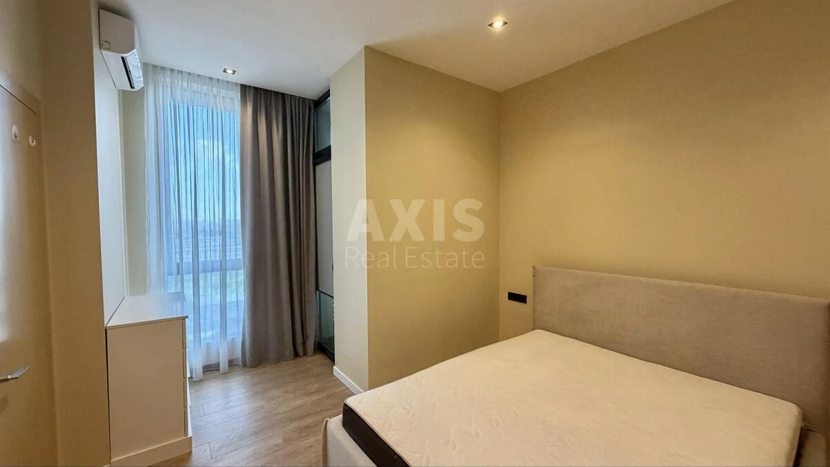 1k apartment vul. Antonovycha 446930617