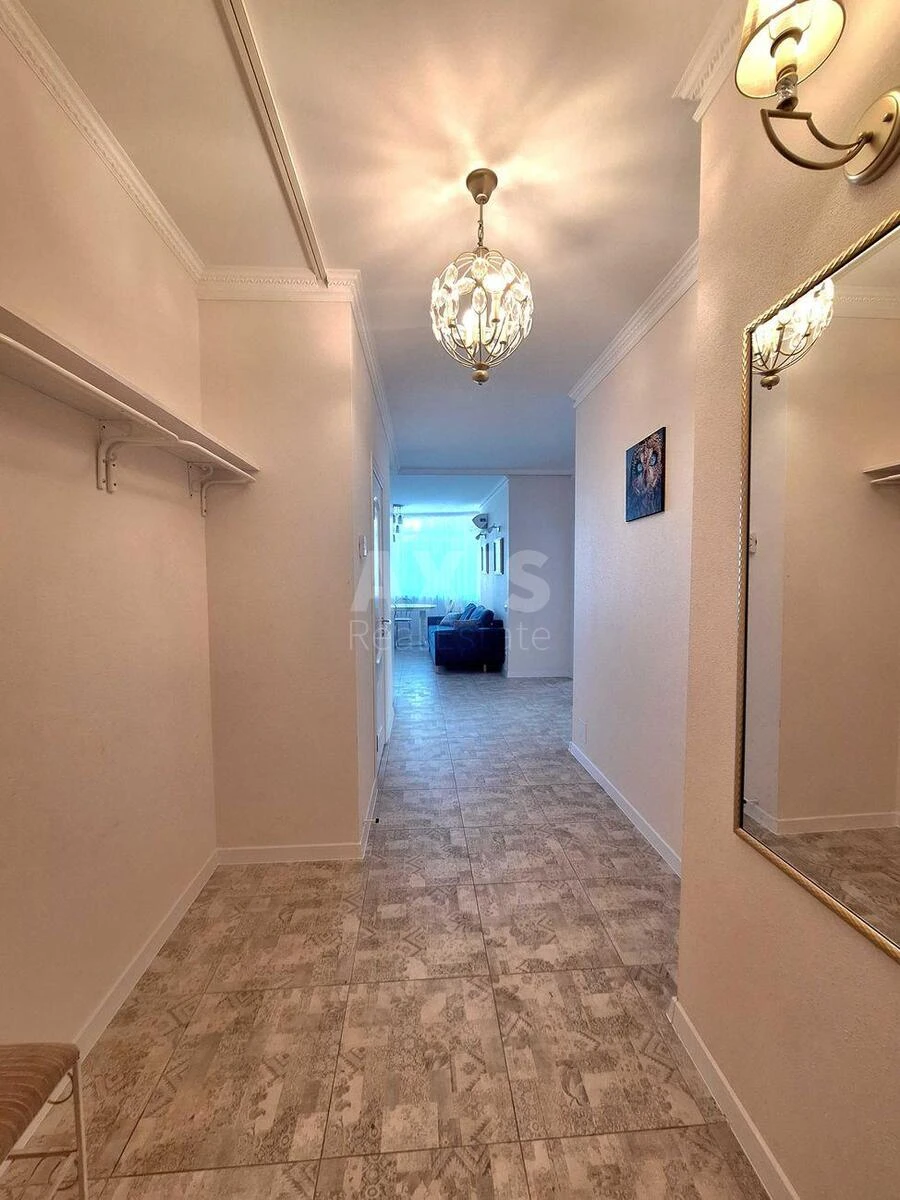 4k apartment vul. Myhajla Maksymovycha 3Д6612816