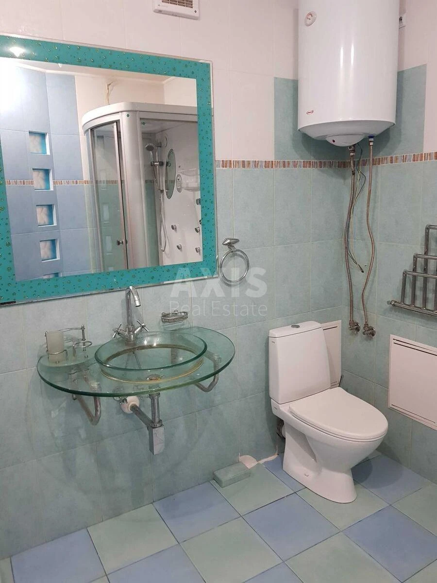 4к квартира пр-т Берестейский 1036838315