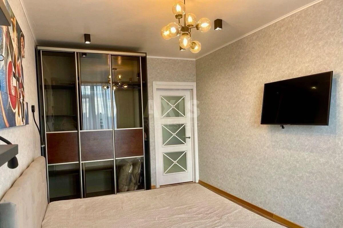 1к квартира ул. Предславинская 40648073