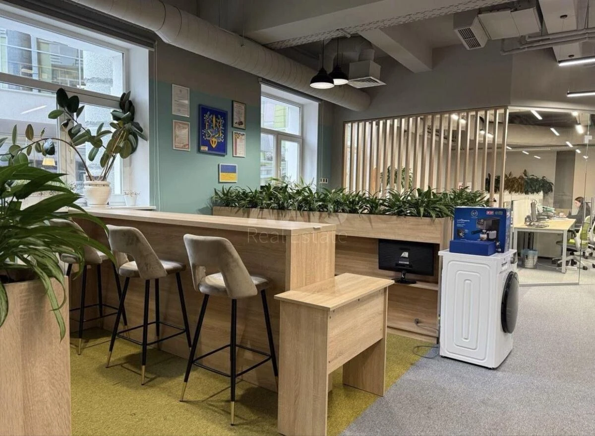 Office vul. Gajdara 58/10, 425m2634342