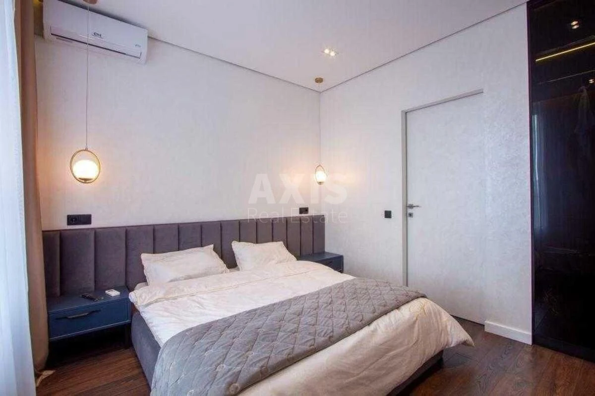 2k apartment vul. Glybochyc'ka 737006013
