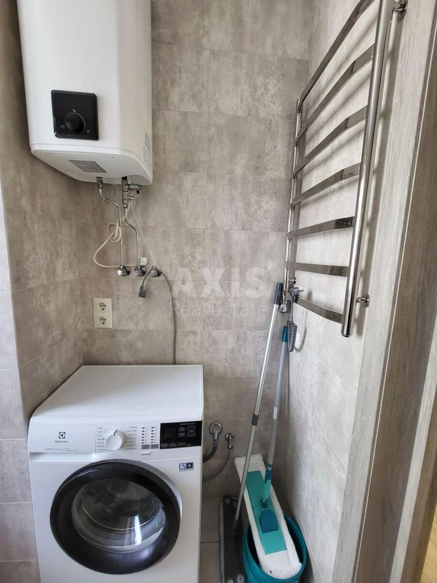 2k apartment vul. Panel'na 7686036