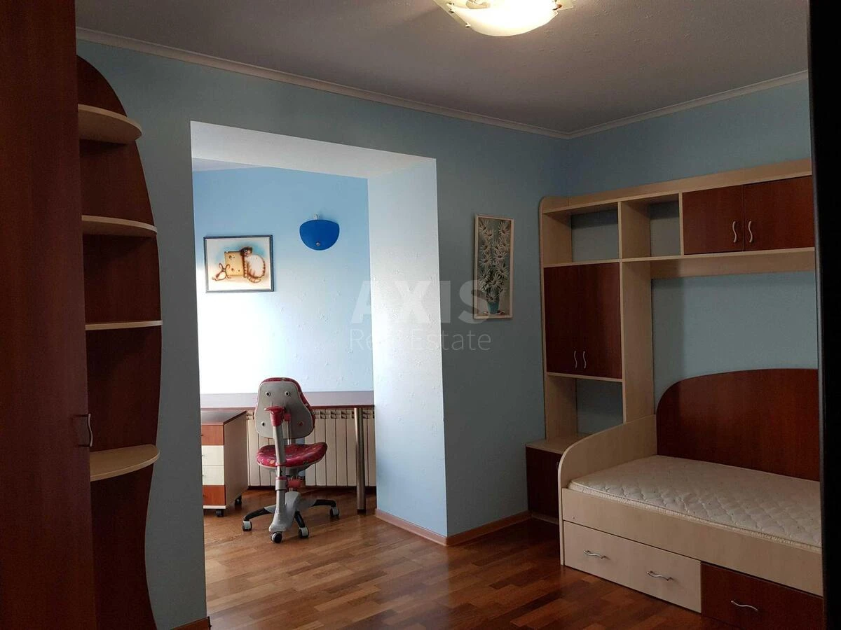 4к квартира пр-т Берестейский 103683833