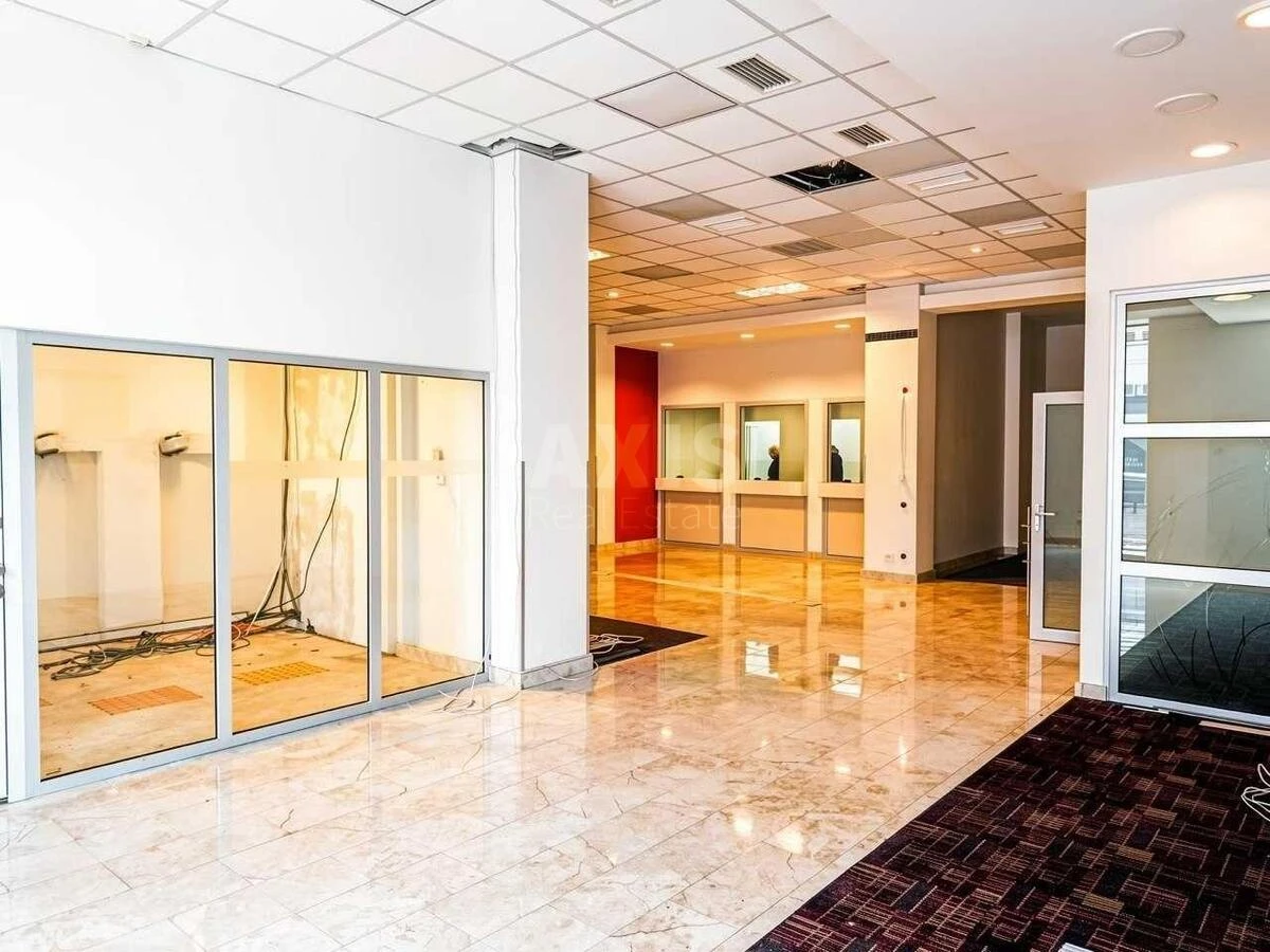 Trade object vul. Rustaveli Shota 16, 410m2681581