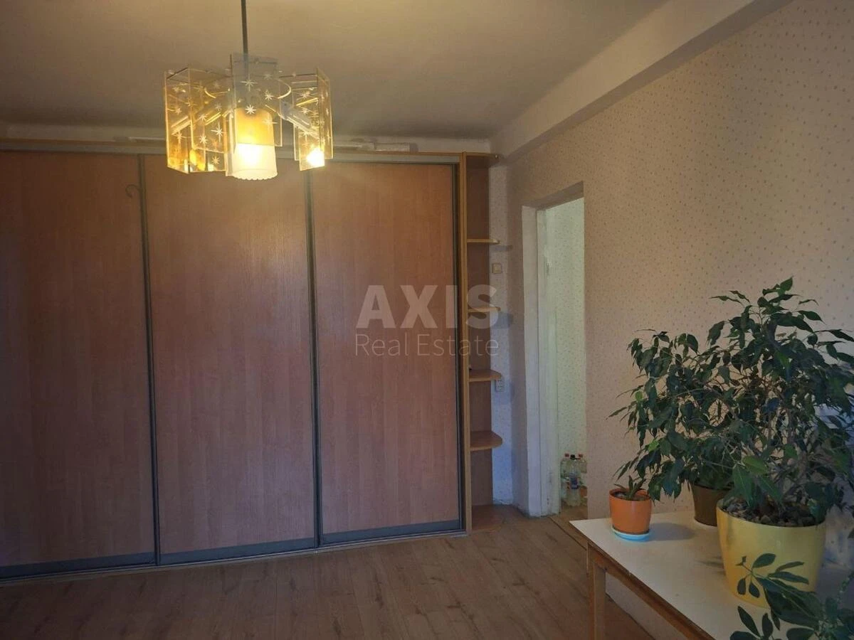 3k apartment nab. Dniprovs'ka 9А649661