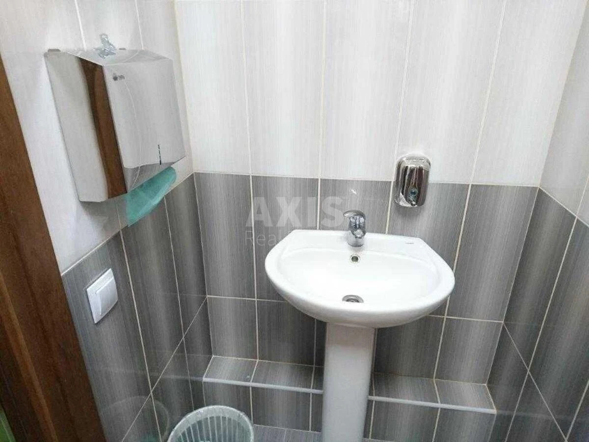Офис ул. Оболонская 29, 64м2699565