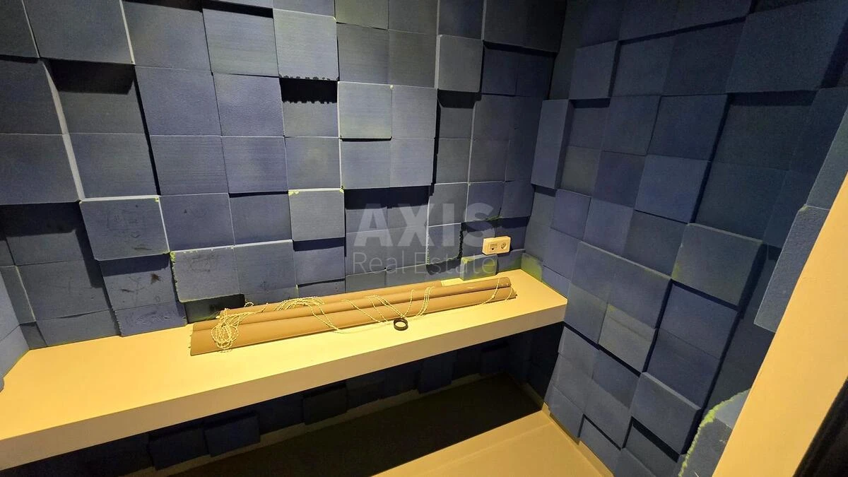 Офис ул. Саксаганского 90, 900м26686614