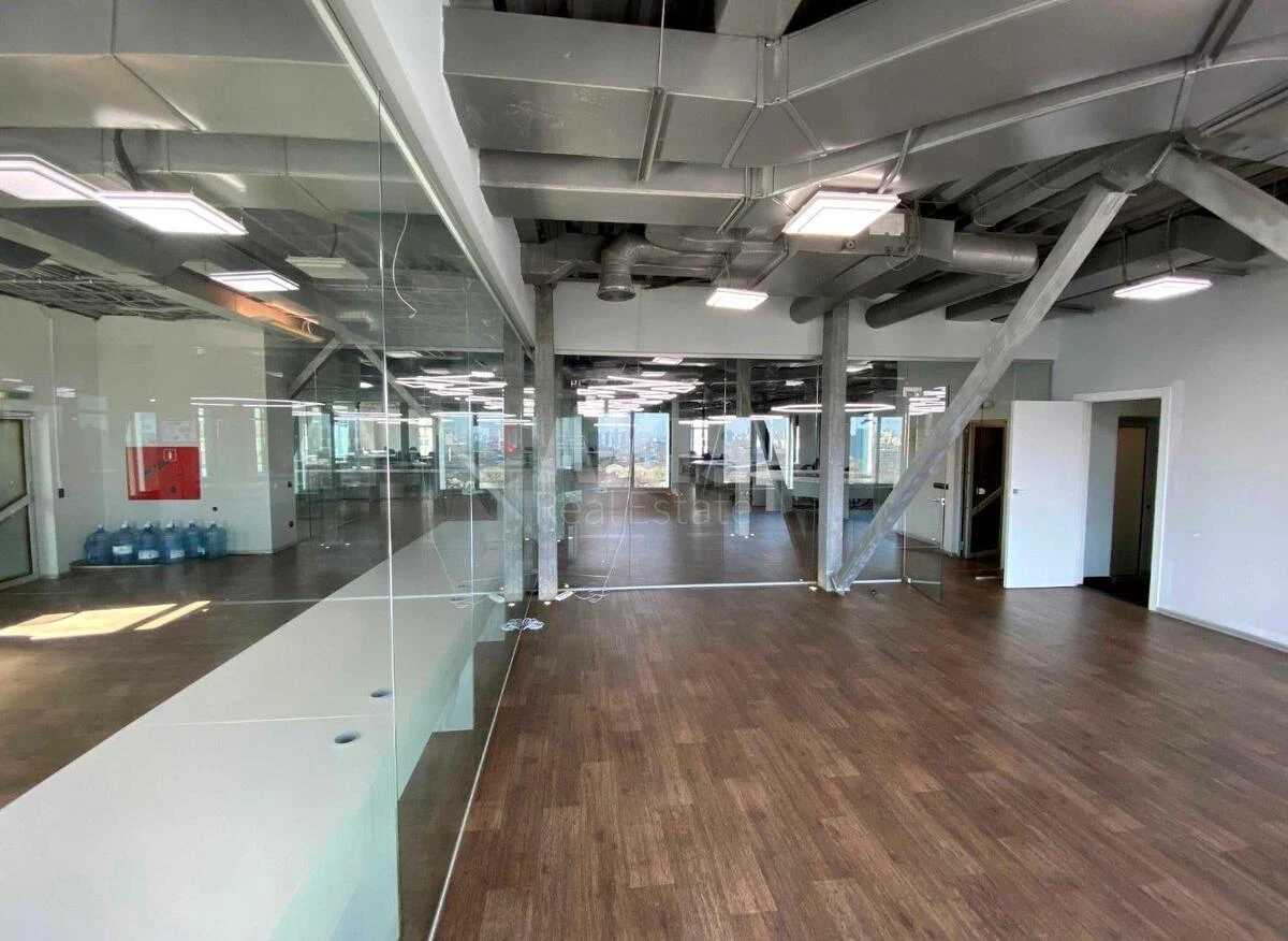 Office vul. Degtjarivs'ka 27Т, 777m26687615