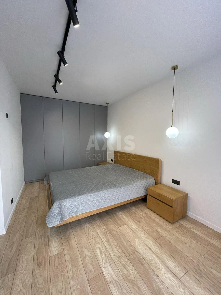 1k apartment vul. Saljutna 2Б656145