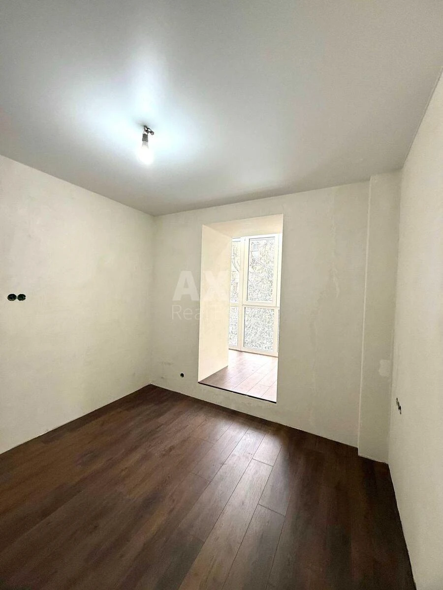 2k apartment vul. Volodymyrs'ka 76Б656229