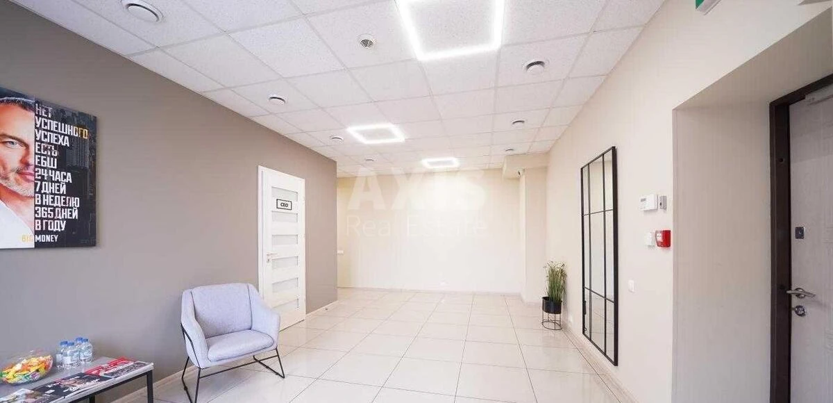 Office vul. Velyka Vasyl'kivs'ka 72, 400m2673262