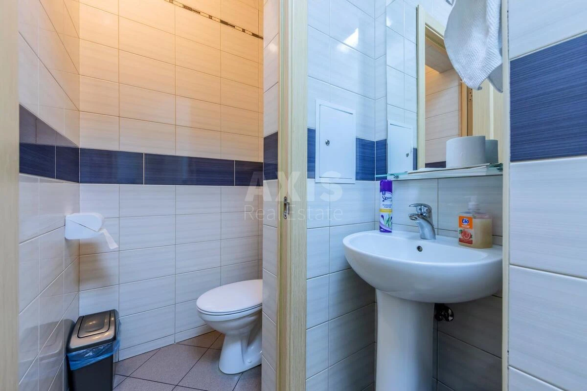 Объект сервиса ул. Сырецкая 32, 358м26003011