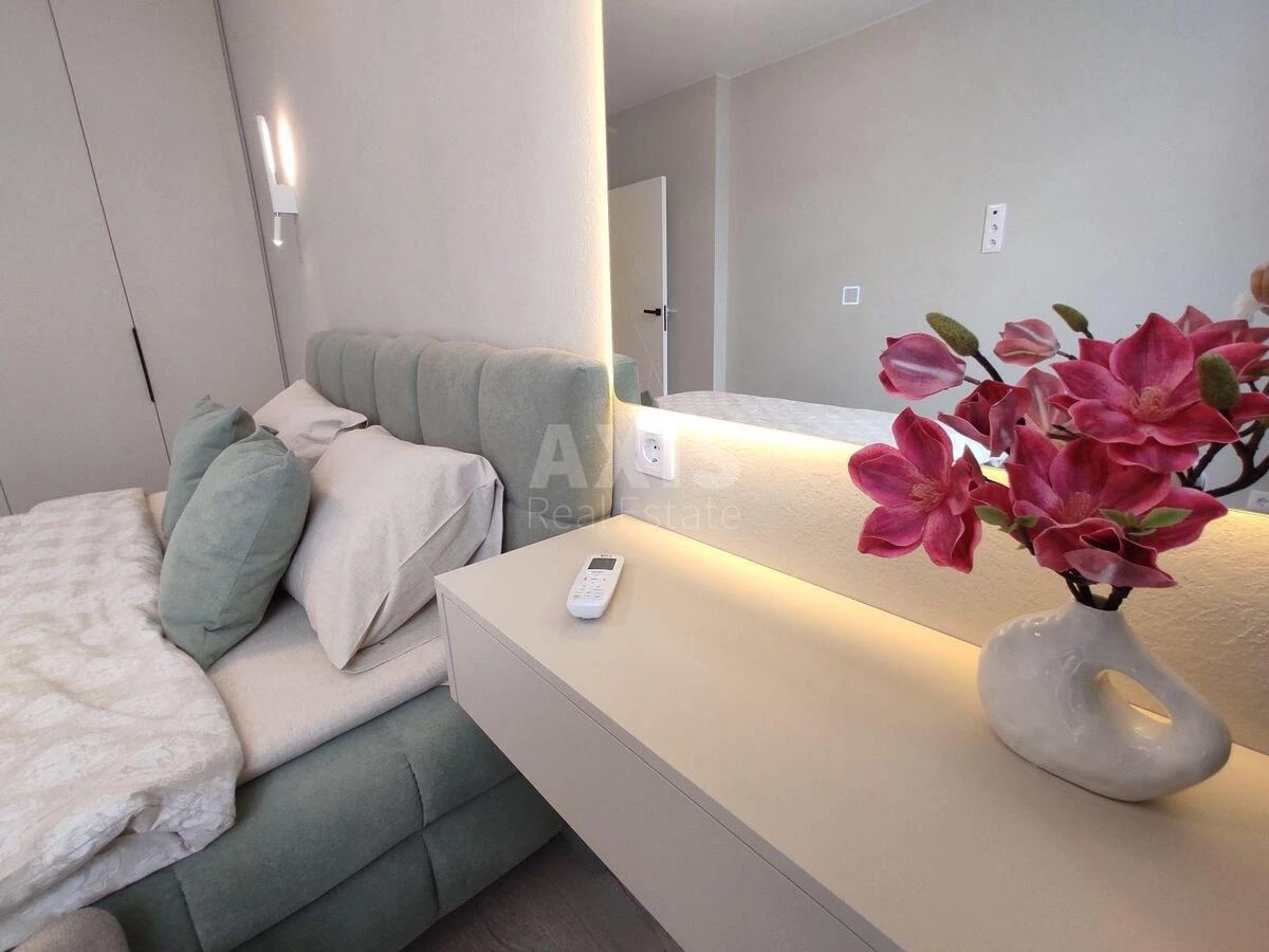 1k apartment vul. Vsevoloda Zmijenka 13690738