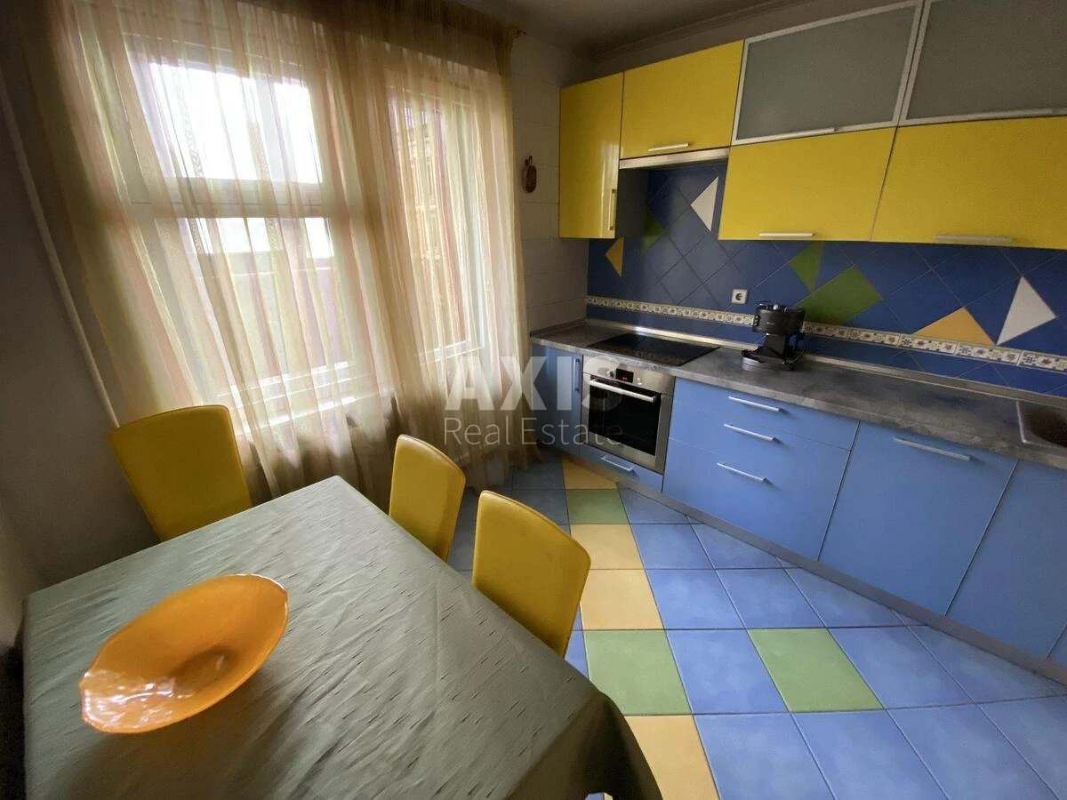 3k apartment vul. Tarasivs'ka 30596270