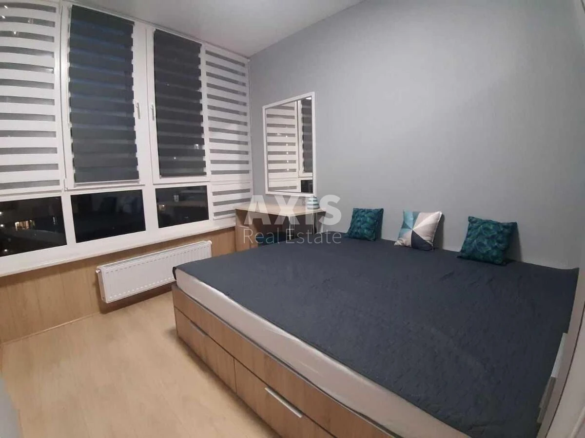 2k apartment vul. Kahovs'ka 62A599035