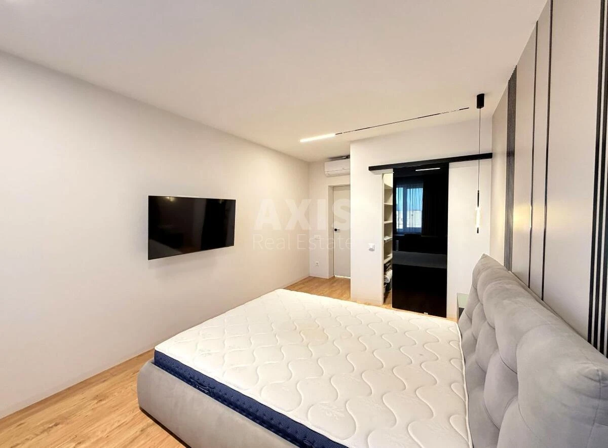1k apartment vul. L'vivs'ka 15665302