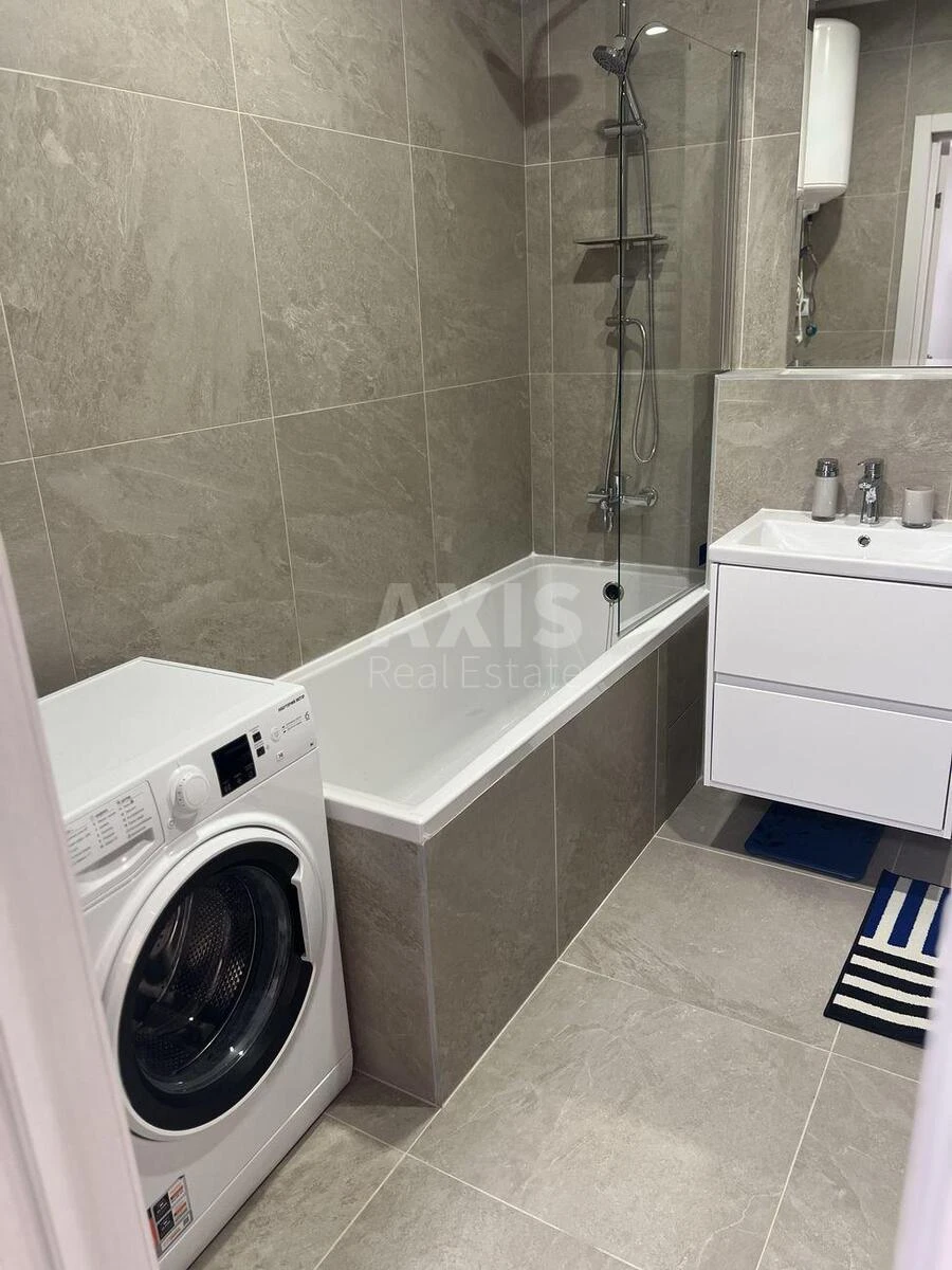 1k apartment vul. Grechka Marshala 10Б6656711