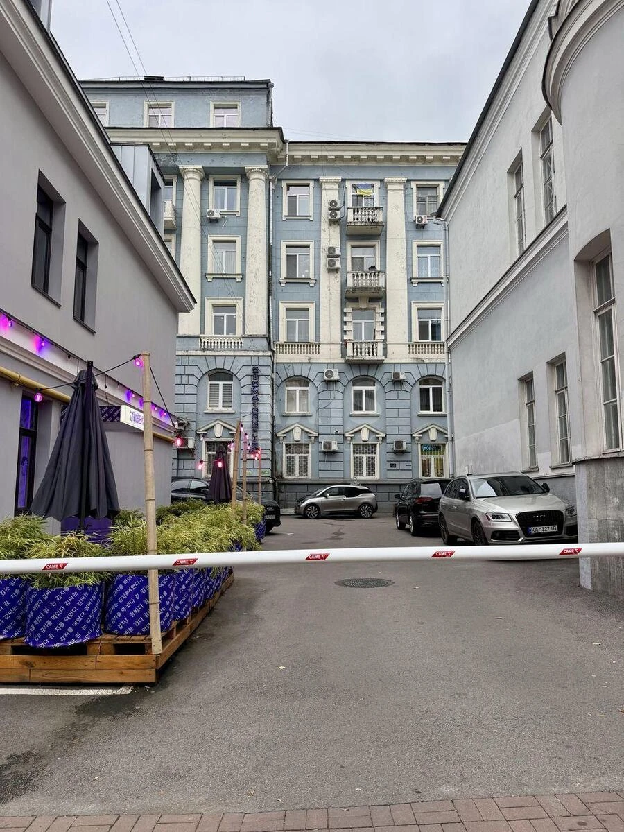 3к квартира ул. Хмельницкого Богдана 9621056